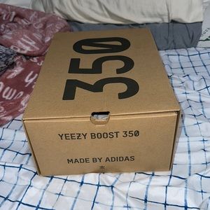 White yeezys used